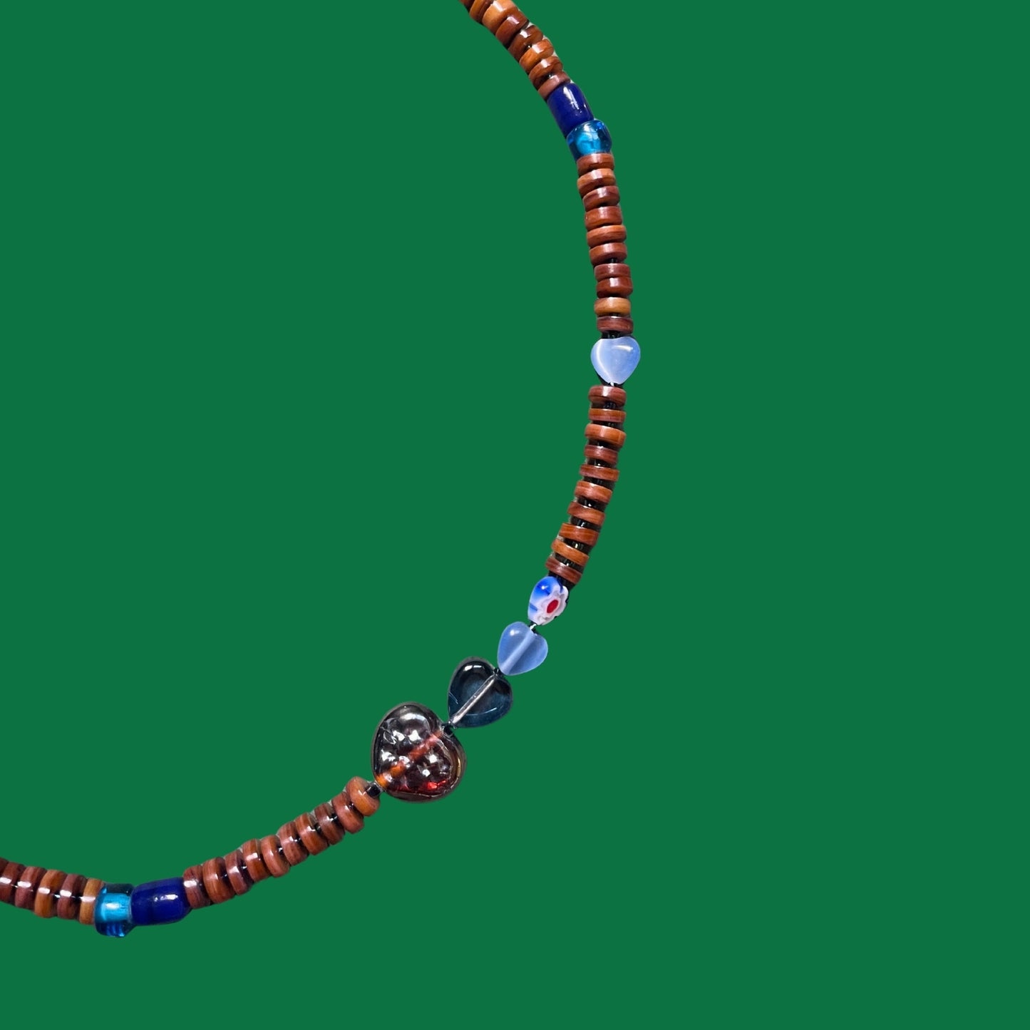90s Kid | Nacre Necklace with Teddy Bear Figure