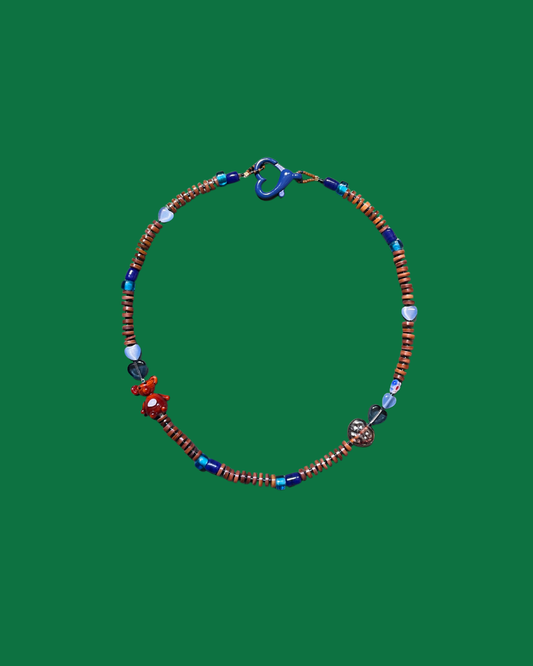 90’s Kid – Beaded Necklace with Glass Teddy Bear Charm