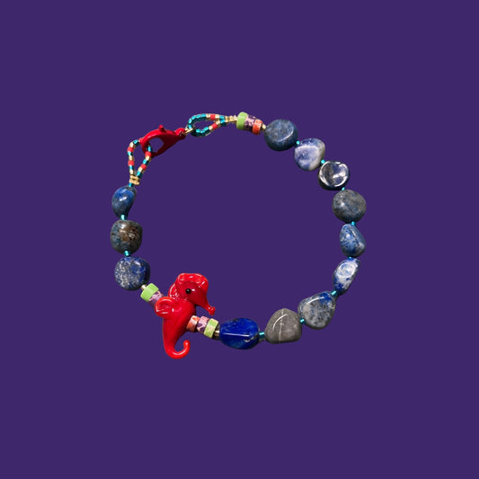 Horsey | Denizatı Figürlü Lapis Lazuli Bileklik